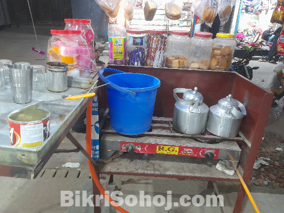 দোকানের ডেকোরেশন
